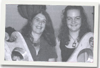 Sian Northey (ar y chwith) a Heledd Hughes