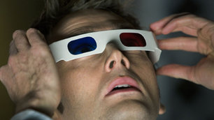 3D spectacles (as modelled by David Tennant)