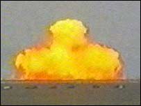 रूसी टेलीविजन पर दिखाया गया विस्फोट परीक्षण की तस्वीर