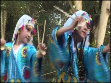 نمایی از فیلم عروسک ساخته رابعه عطایووا