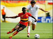 ईरान और अंगोला के बीच मैच