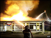  نذر آتش سکول