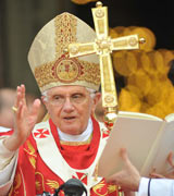 Pope Benedict XVI delivers a blessing, Westminster Cathedral, 2010