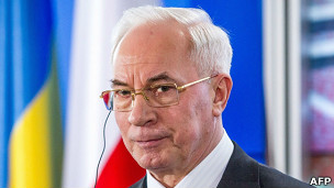 Микола Азаров