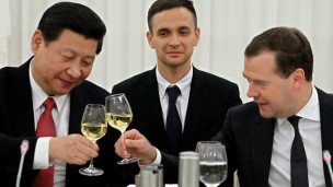 习近平和梅德韦杰夫