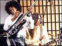 Thin Lizzy perform Rosalie on TOTP, 1978