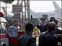 Máy bay rơi trong lúc cất cánh ở phi trường Mehrabad 