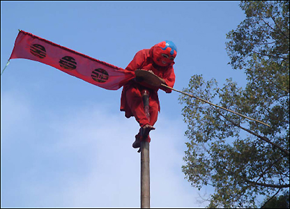 Lân trong ngày Tết