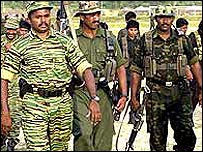 Karuna (L) with militant TMVP leaders