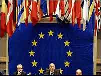 महत्वपूर्ण मुद्दों पर विचार