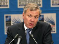 नैटो के महासचिव जाप डी हू शेफ़र