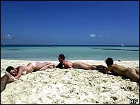 Protesto de nudistas em Cancún