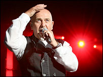 Peter Gabriel at Blickling. Photo by Martin Barber