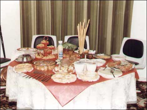 A 70s dining room 470