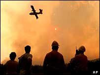 Incêndio em floresta canadense