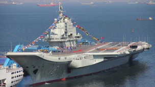 中国首艘航母辽宁号