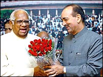 غلام نبی آزاد اور لوک سبھا کے سپیکر سومناتھ چٹرجی