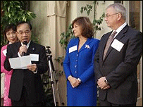 Đại sứ Michael Michalak-hình của VNN-Little Saigon