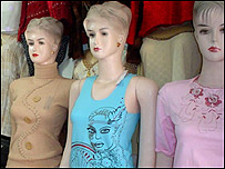 مانکنهای لباس فروشی