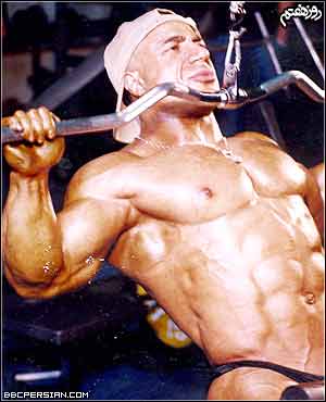 محسن یزدانی