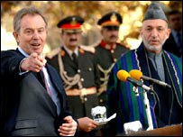 टोनी ब्लेयर और हामिद करज़ई