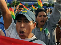 Partidário de Evo Morales protesta contra referendo na Bolívia