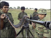Sri Lanka'da çocuk askerler