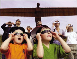 People in front of the Angel of the North:  Cover  picture of the  2006 Annual Review