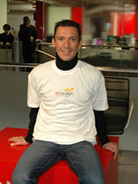 Frankie wears the Non League t-shirt