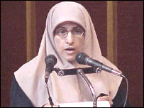 الهه کولايی می گويد دغدغه نظاميان امنيت است نه دمکراسی