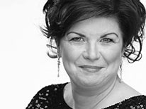 Elaine C Smith