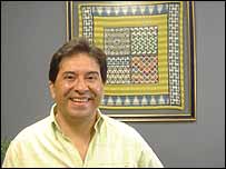 O ex-pastor evangélico Harold Caballeros é candidato à presidência