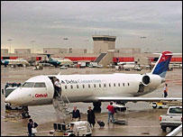 هواپيمای سی آر جی 100 - عکس آرشيوی