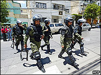 Policiais se preparam para dia de eleição