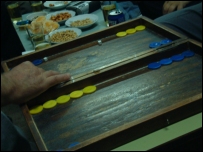 Sohbetin kaynağı olan tavla