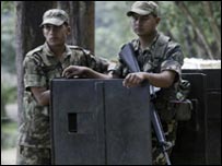 महल की सुरक्षा