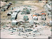 Destruição na Somália por tsunami