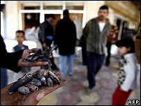 Hiện trường sau vụ nổ bom tại thủ đô Baghdad