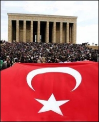 Anıtkabir'de gösteri