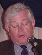 Mike German yn annerch