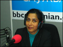 Мрідула Гош у студії Української служби Бі-Бі-Сі