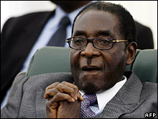 Vụ bầu cử với kết quả Tổng thống Mugabe tái chiến thắng hồi tháng Sáu đã bị lên án rộng rãi