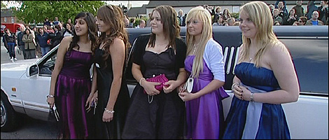 Five glamorous girls pose for photos