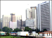 लागोस की इमारतें