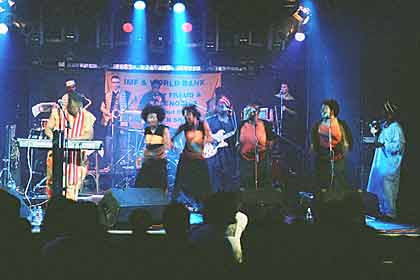 photo © Helen Burns