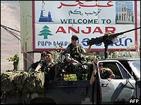 کماندوهای ارتش لبنان در عنجر جای نيروهای سوری را گرفتند