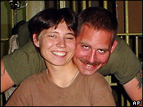 Lynndie England e Charles Graner