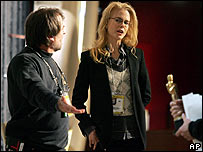 Nicole Kidman tập phát biểu 