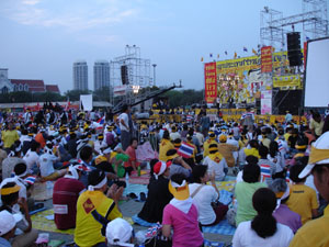 Quang cảnh ban ngày