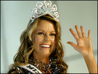 मिस यूनिवर्स जेनिफ़र हॉकिंस